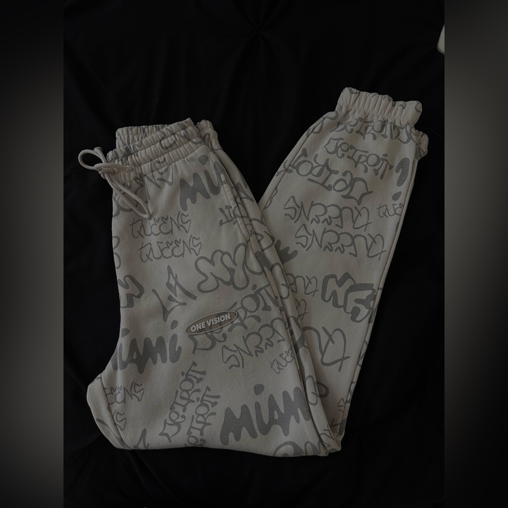 One Vision crème  sweatpants